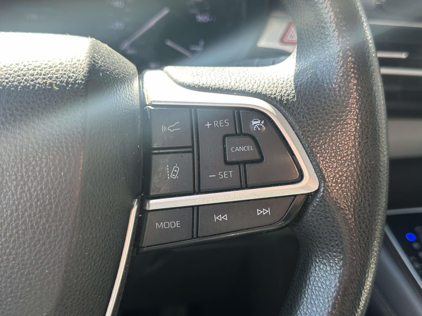 2021 Toyota Sienna LE