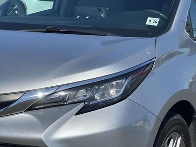 2021 Toyota Sienna LE