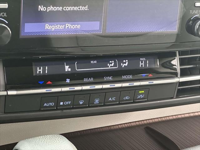 2021 Toyota Sienna LE