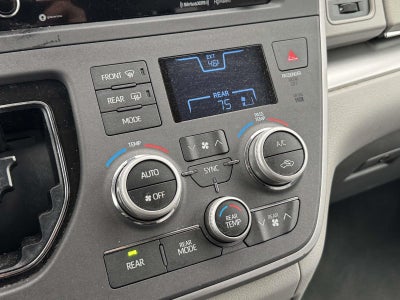 2020 Toyota Sienna LE