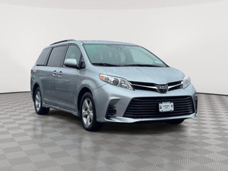 2020 Toyota Sienna LE