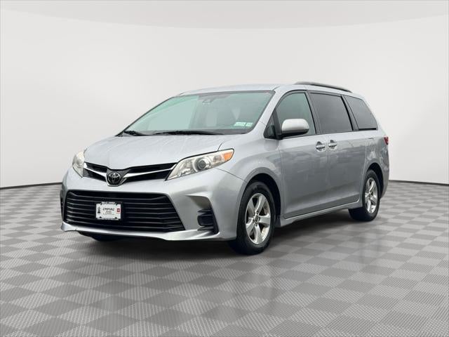 2020 Toyota Sienna LE