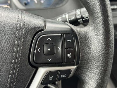 2020 Toyota Sienna LE