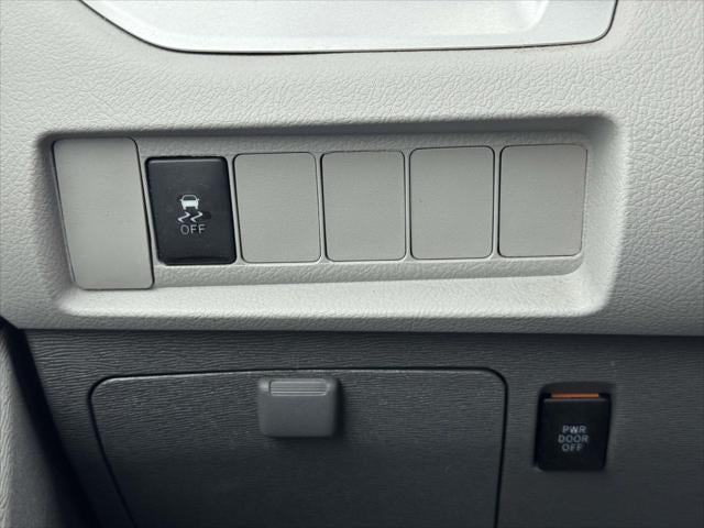 2020 Toyota Sienna LE