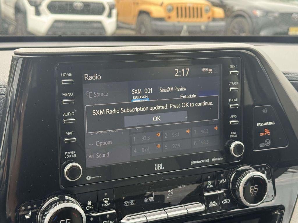 2021 Toyota Highlander Hybrid Limited