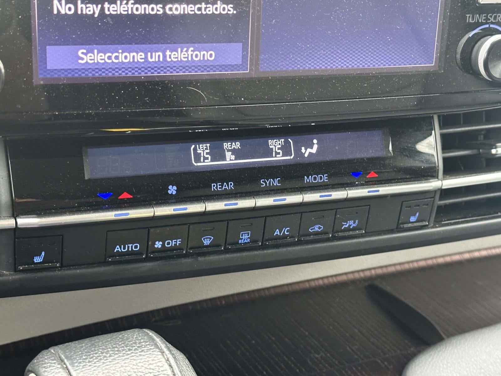 2021 Toyota Sienna XLE