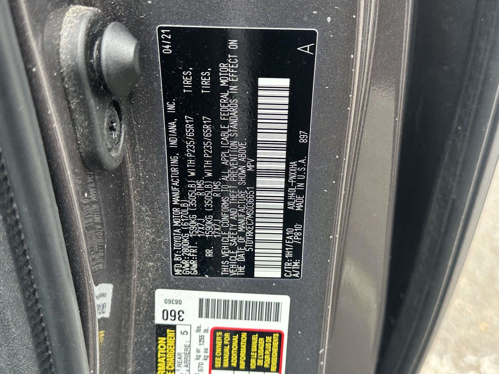 2021 Toyota Sienna XLE