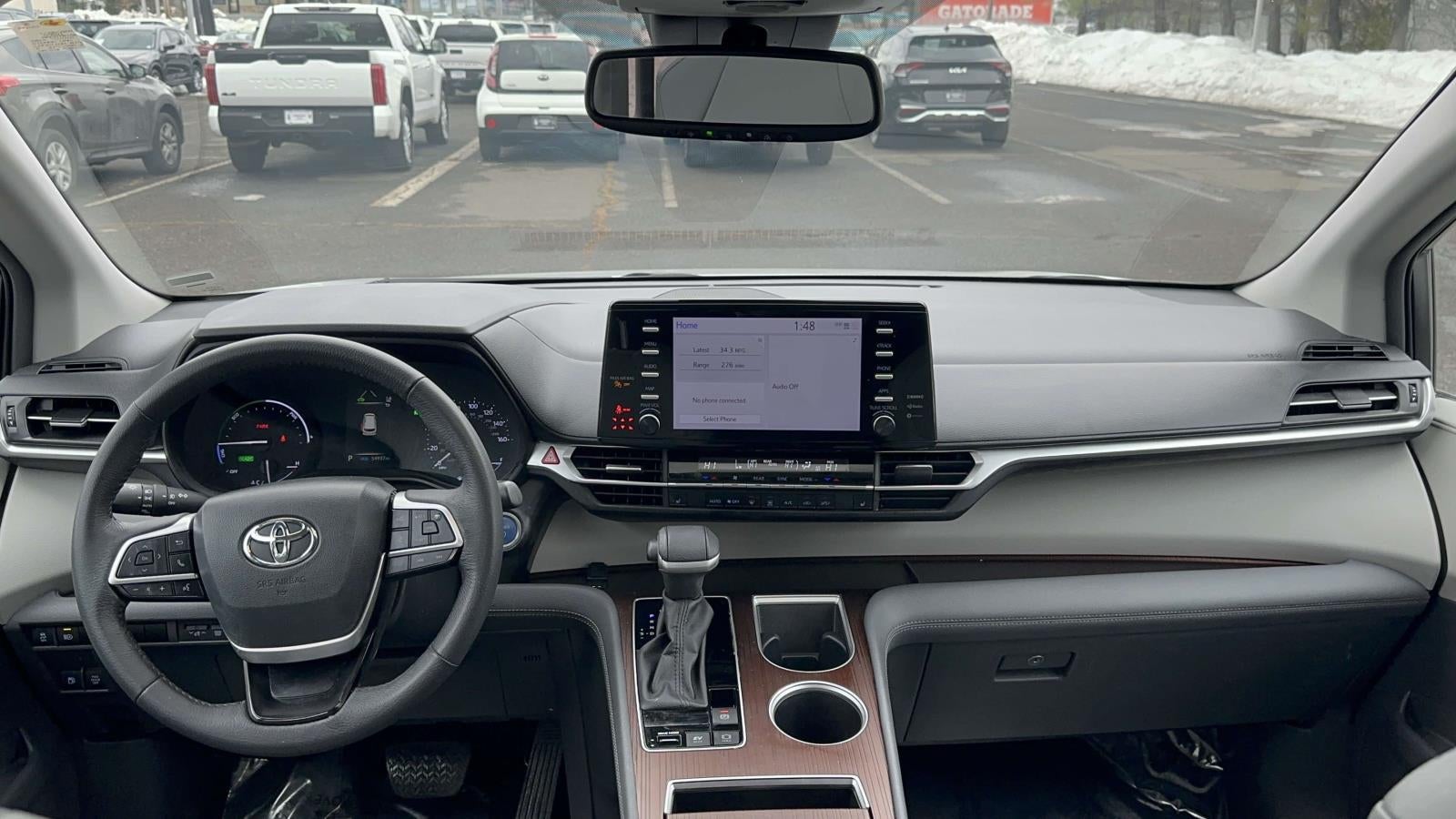 2024 Toyota Sienna XLE