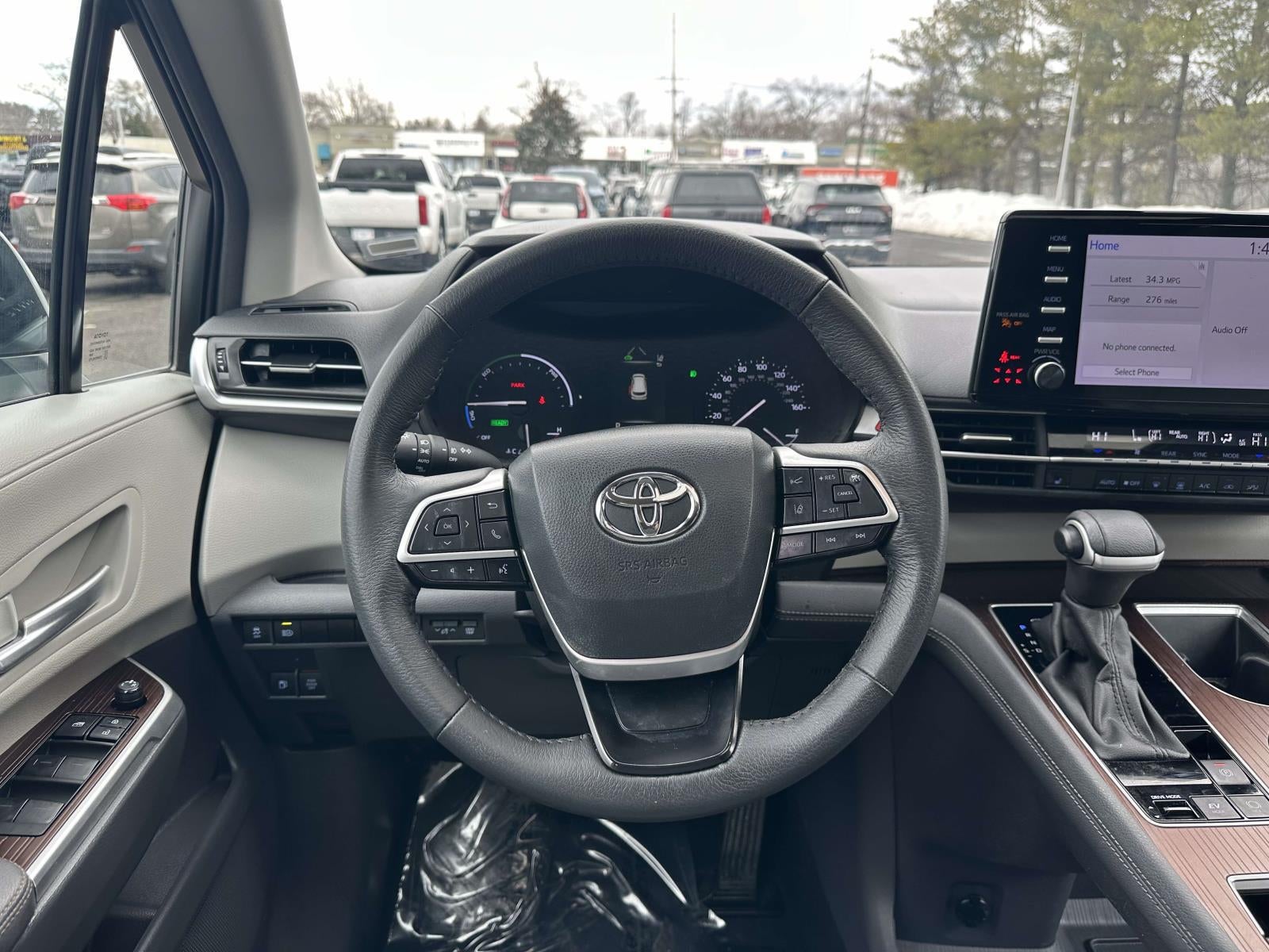 2024 Toyota Sienna XLE