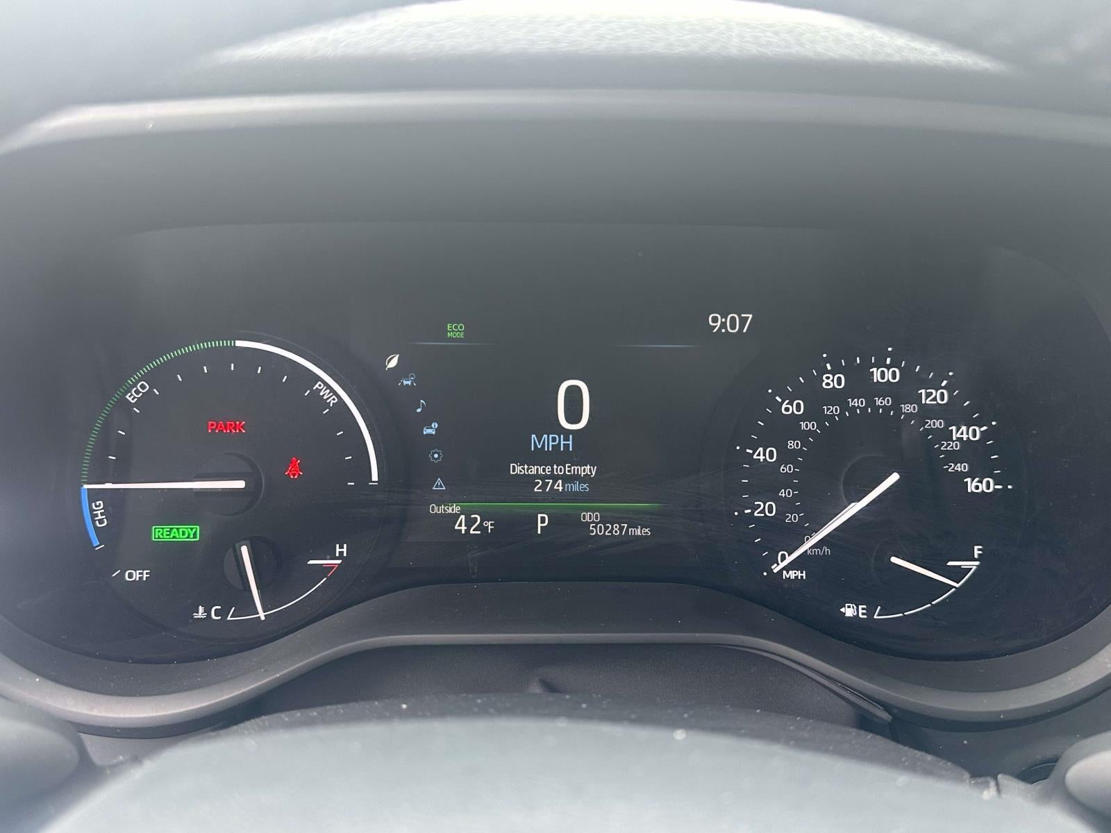 2025 Toyota Sienna XLE 8 Passenger