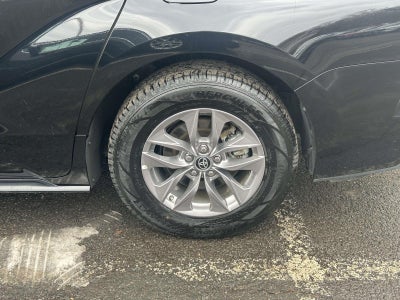 2025 Toyota Sienna XLE 8 Passenger