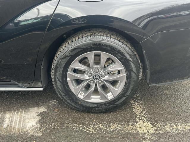 2025 Toyota Sienna XLE 8 Passenger