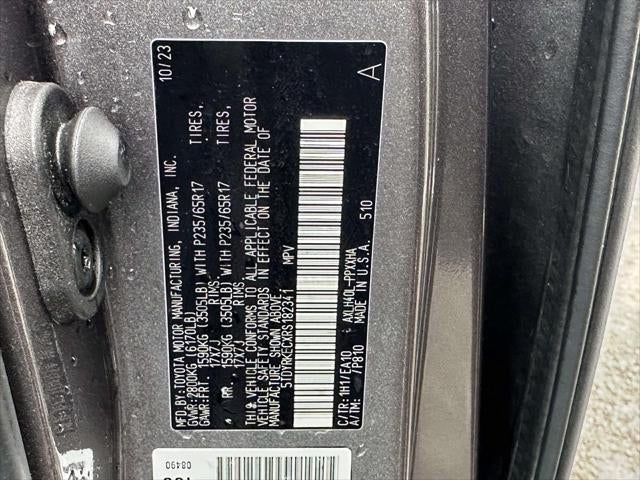 2024 Toyota Sienna XLE