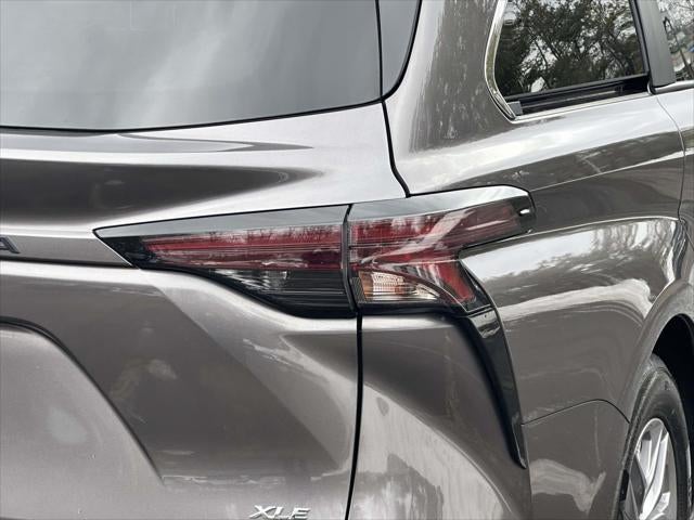 2024 Toyota Sienna XLE