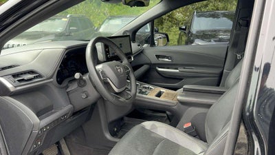 2025 Toyota Sienna Limited