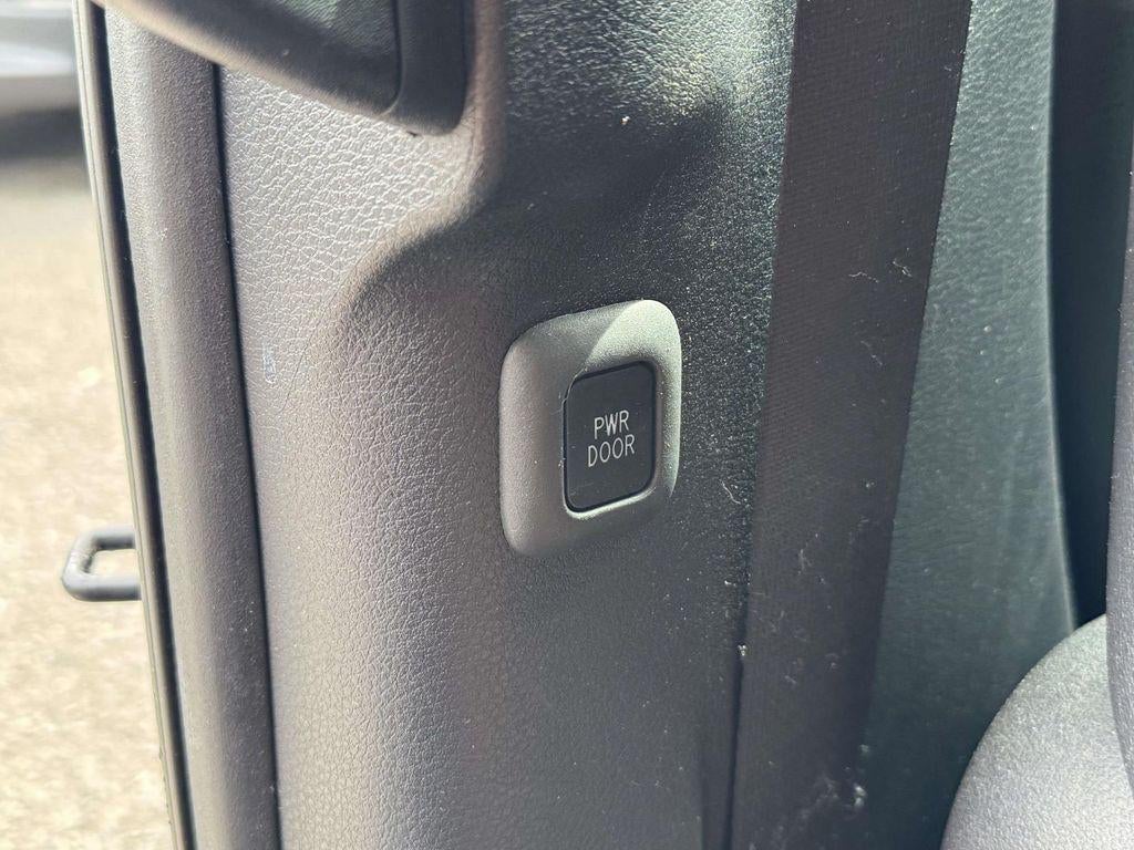 2025 Toyota Sienna Limited