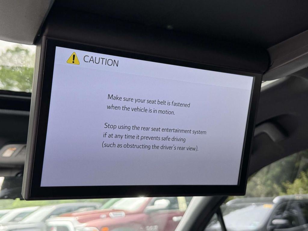 2025 Toyota Sienna Limited