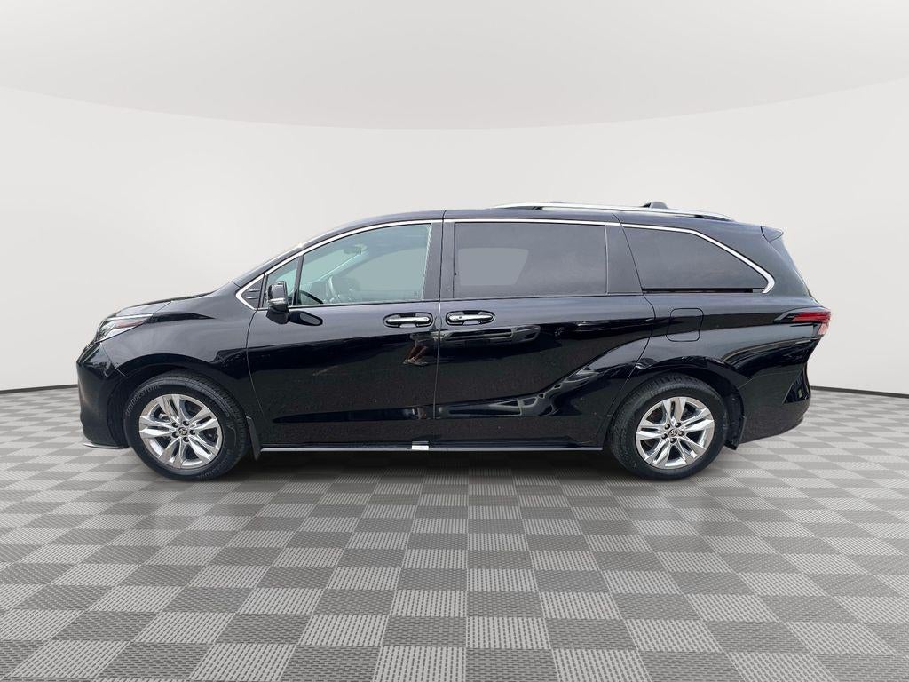 2025 Toyota Sienna Limited