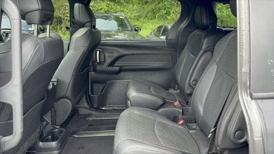 2025 Toyota Sienna Limited