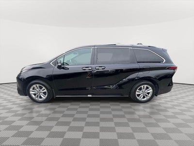 2025 Toyota Sienna Limited