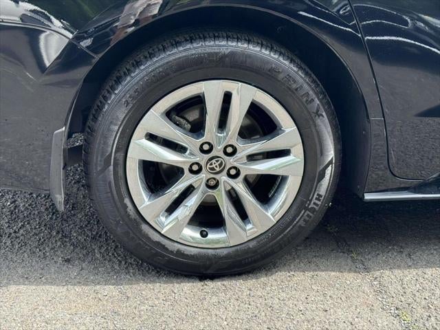 2025 Toyota Sienna Limited