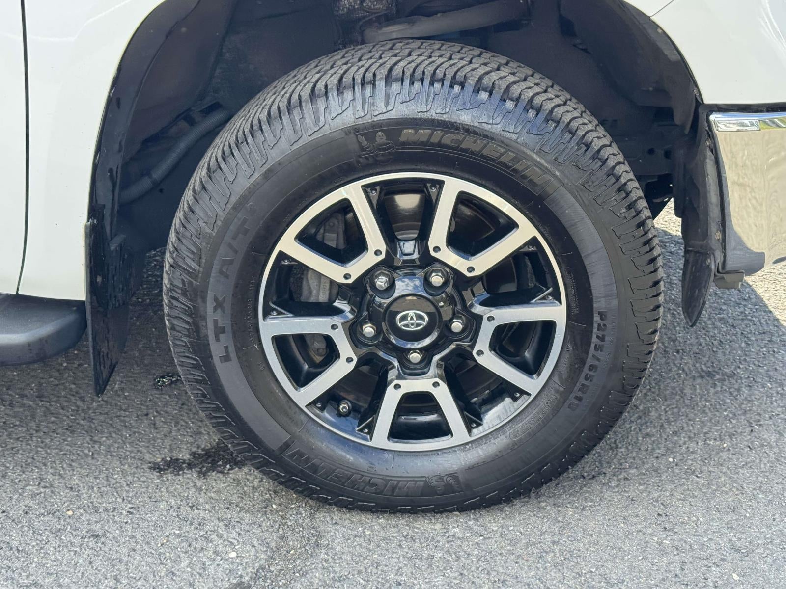 2018 Toyota Tundra Limited 5.7L V8
