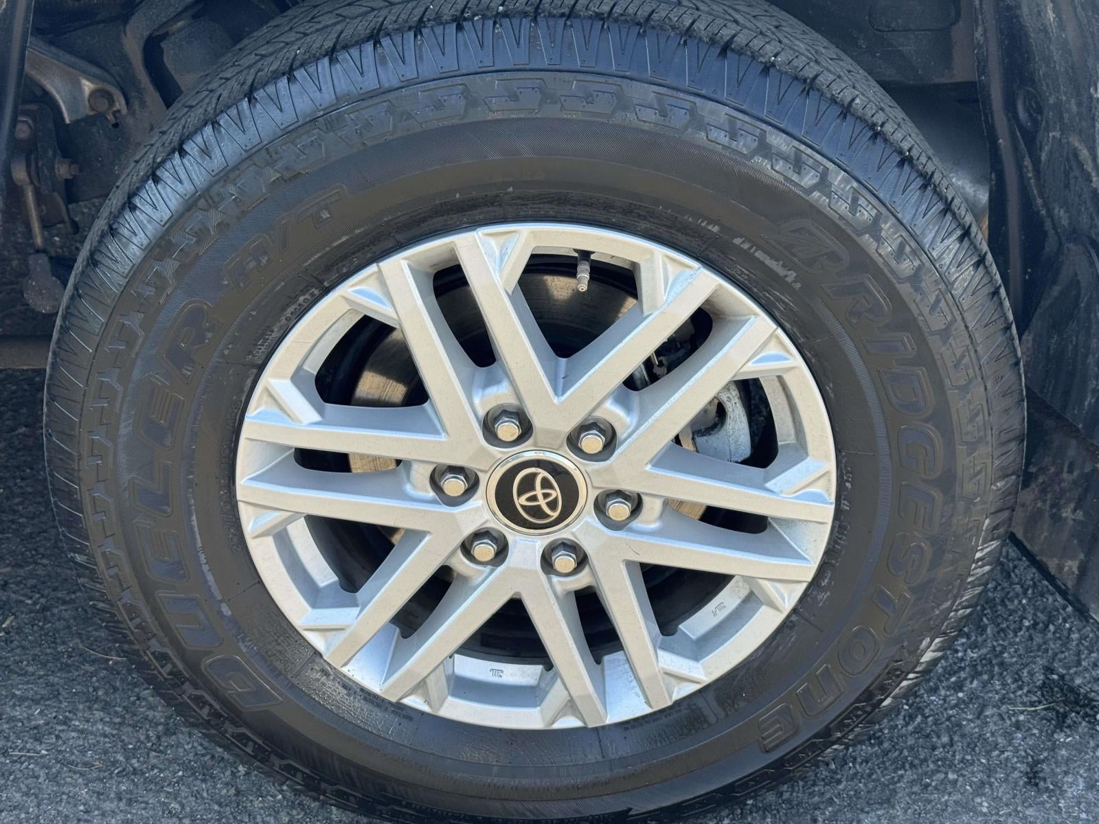 2022 Toyota Tundra SR5