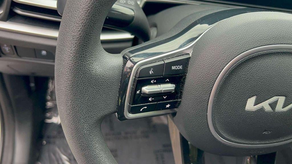 2024 Kia Sorento LX