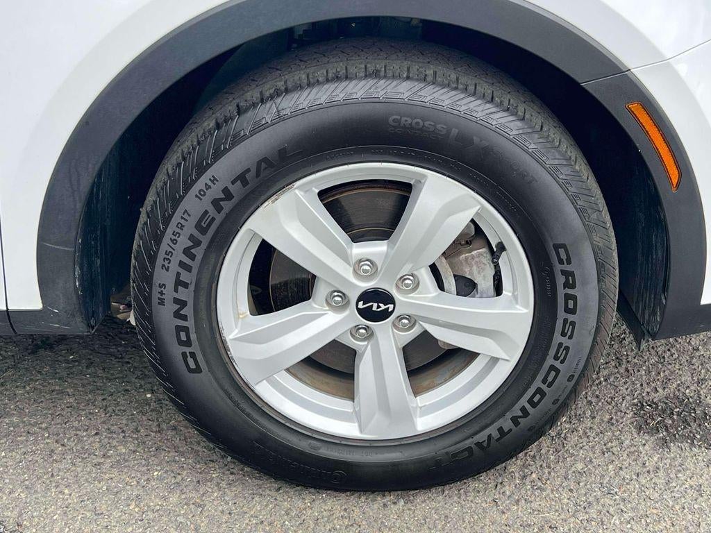 2024 Kia Sorento LX