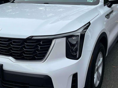 2024 Kia Sorento LX