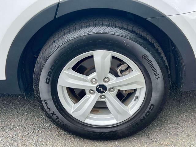 2024 Kia Sorento LX