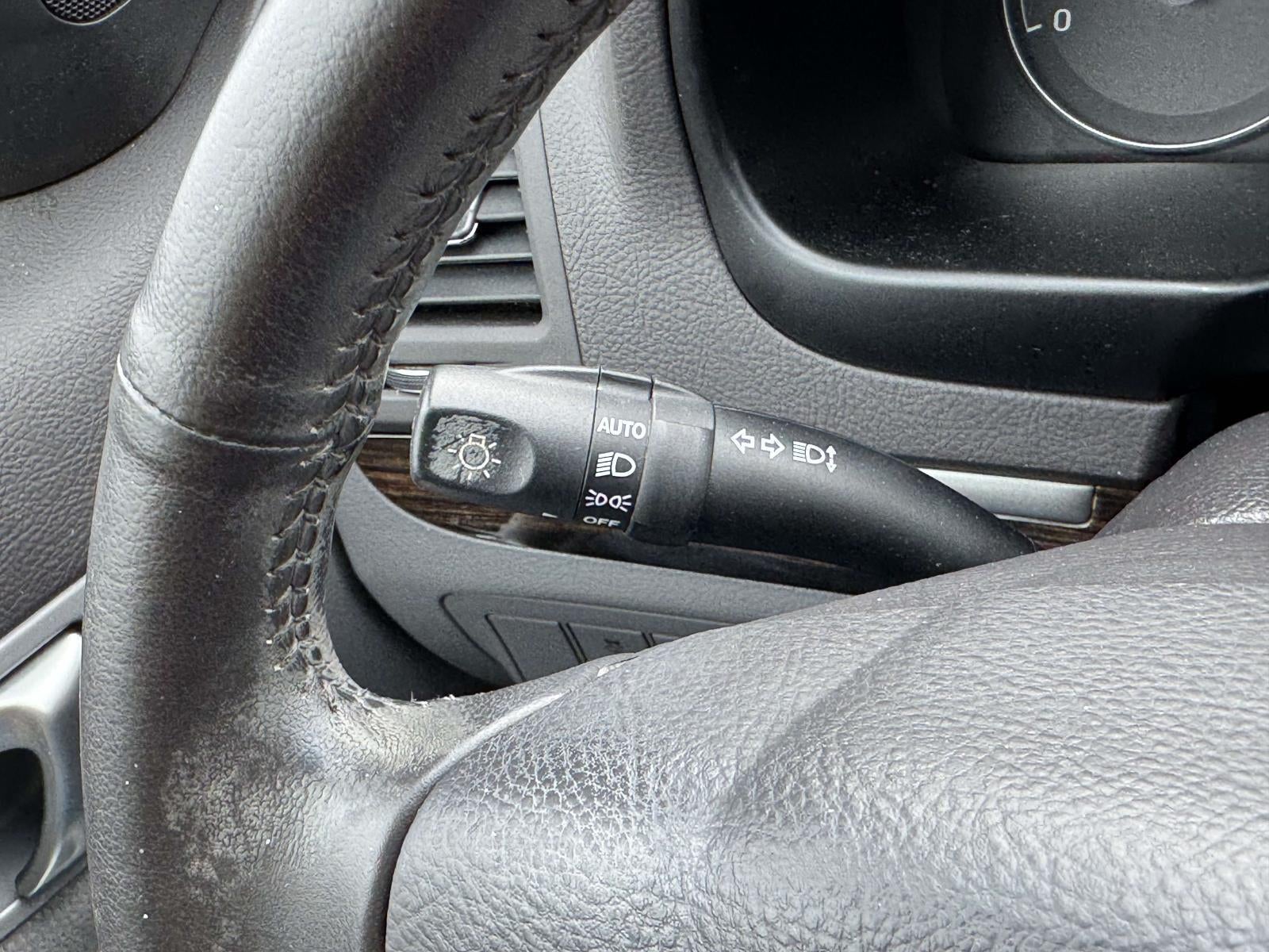 2011 Hyundai Santa Fe SE