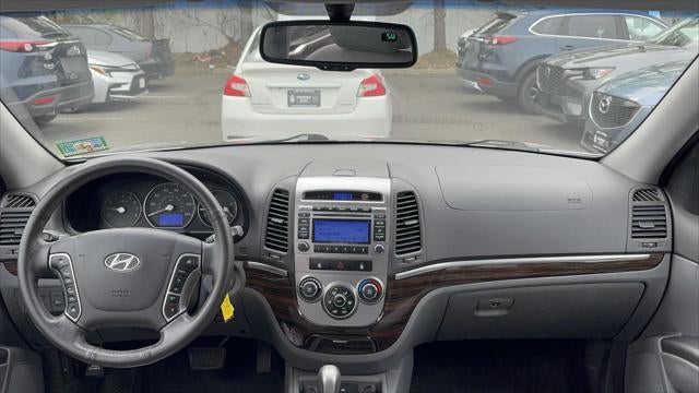 2011 Hyundai Santa Fe SE