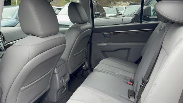 2011 Hyundai Santa Fe SE