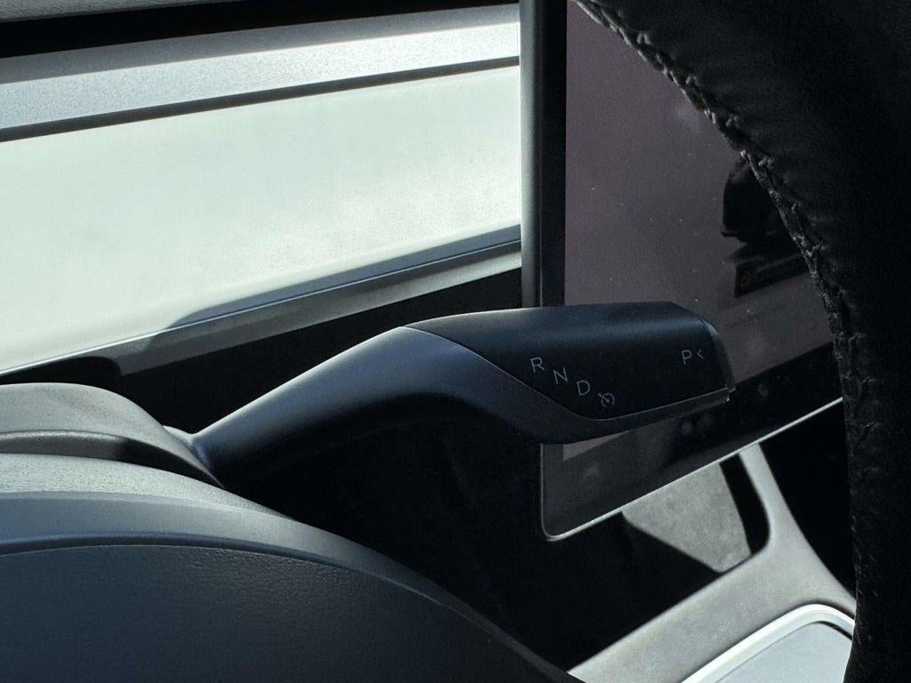 2022 Tesla Model 3 Long Range Dual Motor All-Wheel Drive