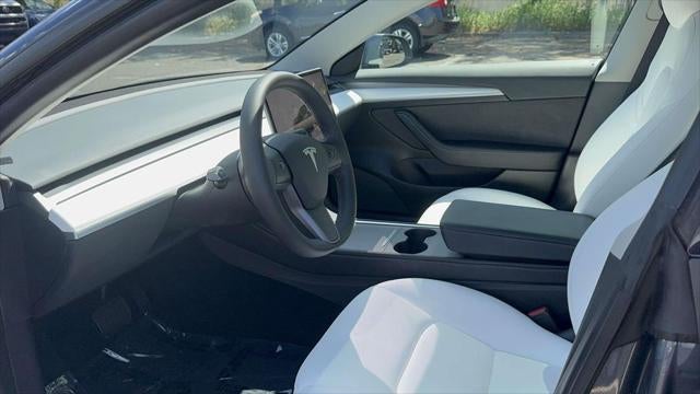 2022 Tesla Model 3 Long Range Dual Motor All-Wheel Drive