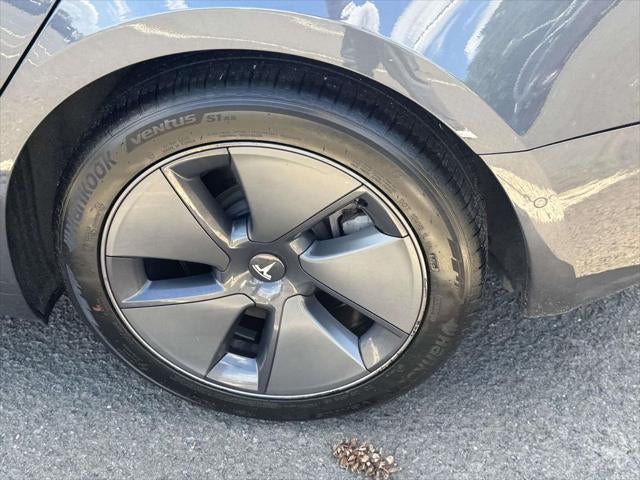 2022 Tesla Model 3 Long Range Dual Motor All-Wheel Drive