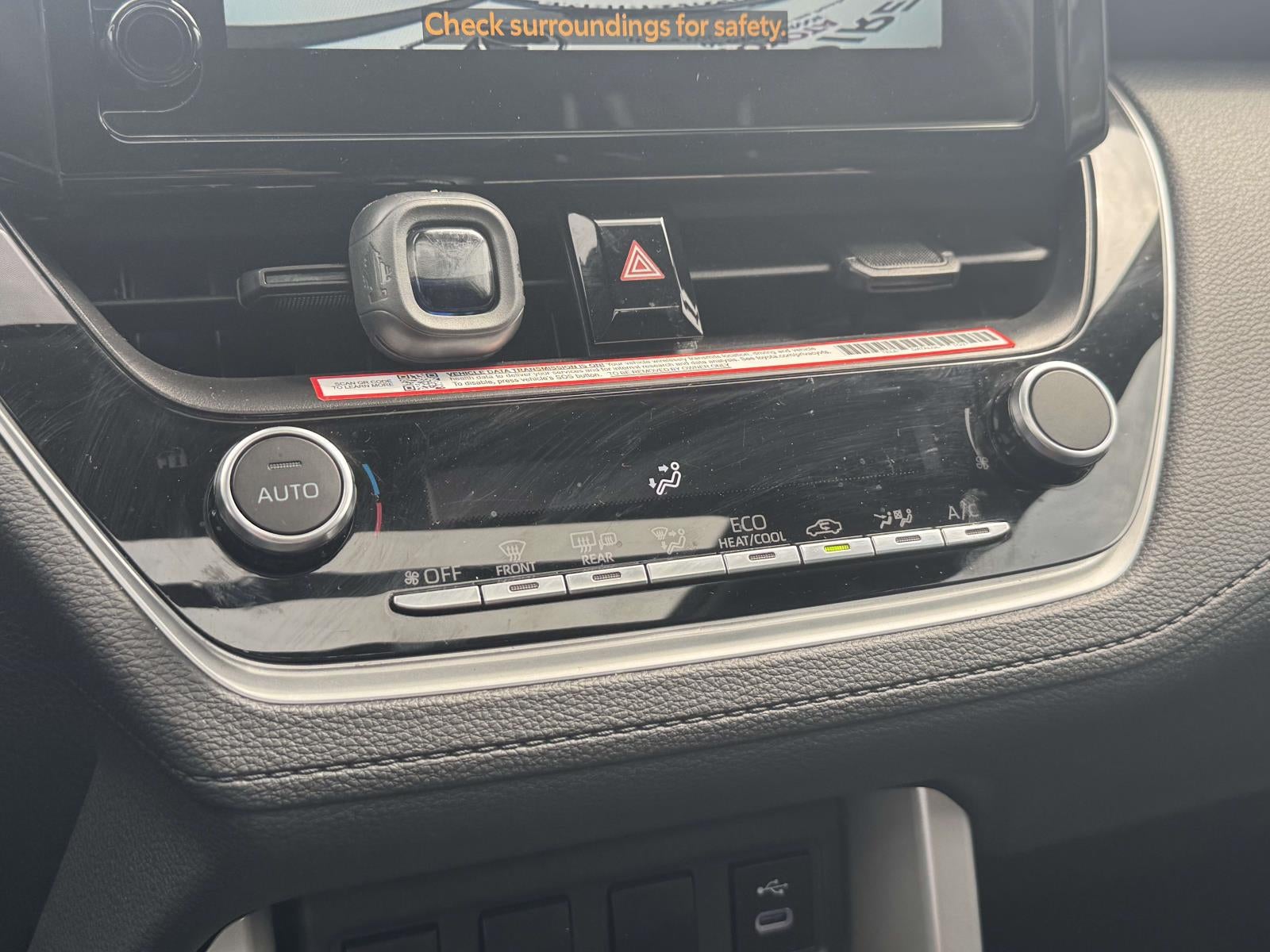 2025 Toyota Corolla Cross LE