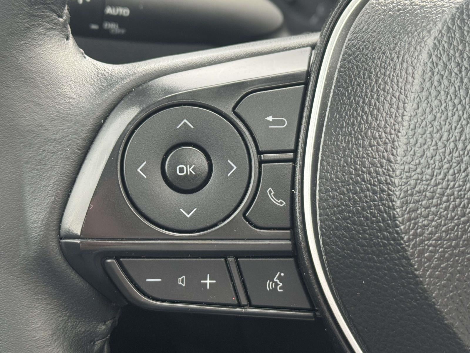 2025 Toyota Corolla Cross LE
