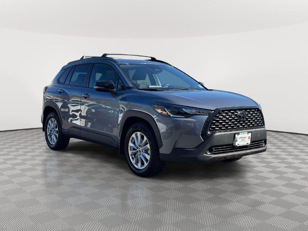 2025 Toyota Corolla Cross LE