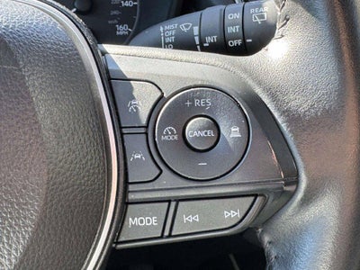 2025 Toyota Corolla Cross LE