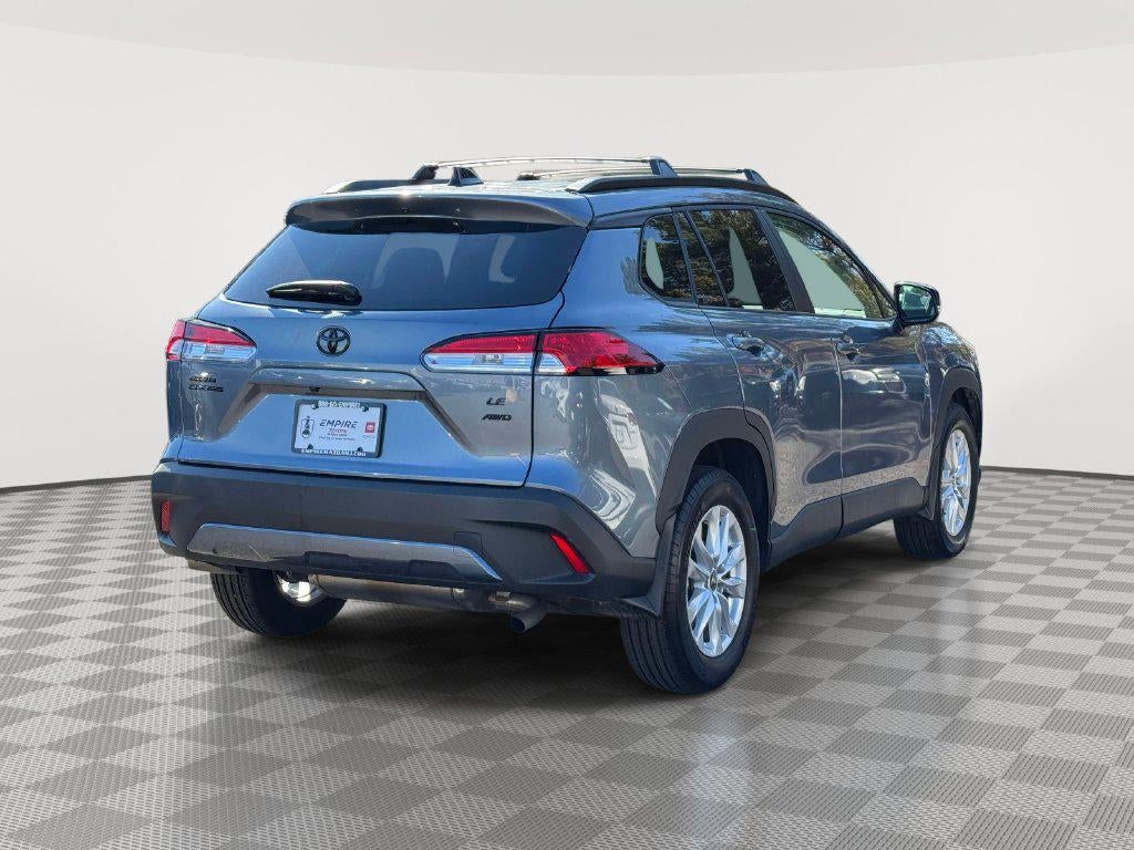 2025 Toyota Corolla Cross LE