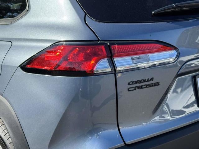 2025 Toyota Corolla Cross LE