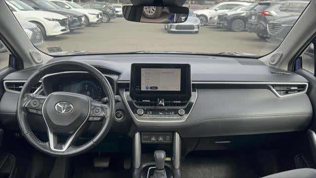 2023 Toyota Corolla Cross XLE