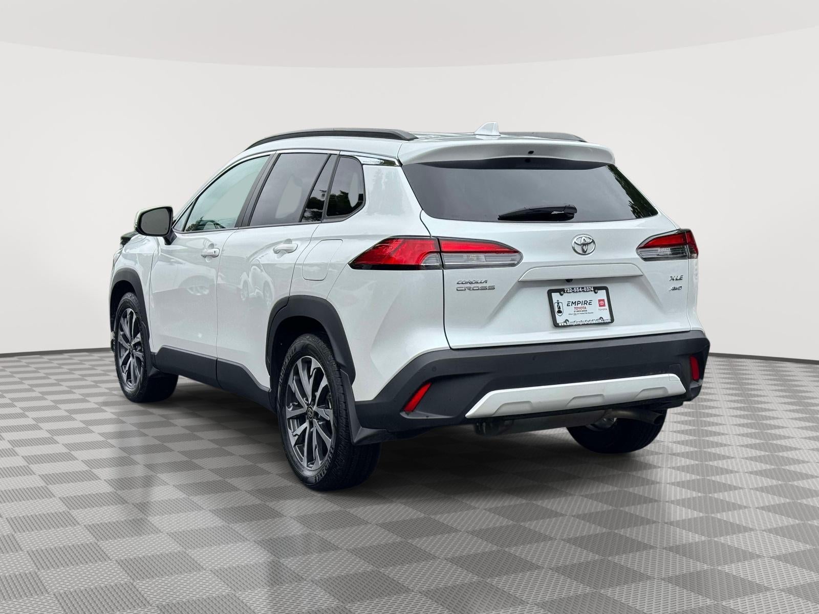 2024 Toyota Corolla Cross XLE
