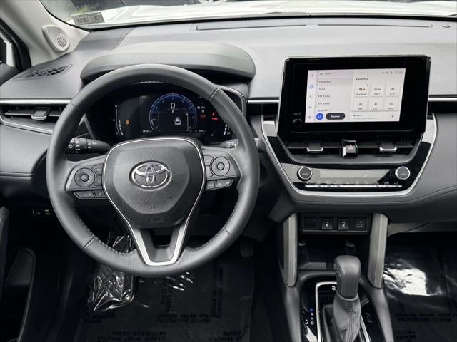 2024 Toyota Corolla Cross XLE