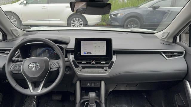 2024 Toyota Corolla Cross XLE