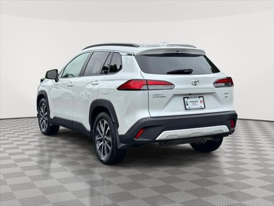 2024 Toyota Corolla Cross XLE