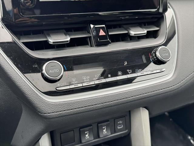 2024 Toyota Corolla Cross XLE