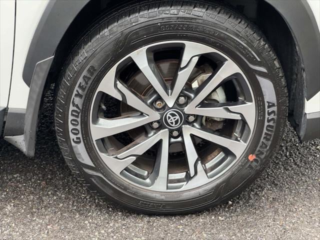 2024 Toyota Corolla Cross XLE